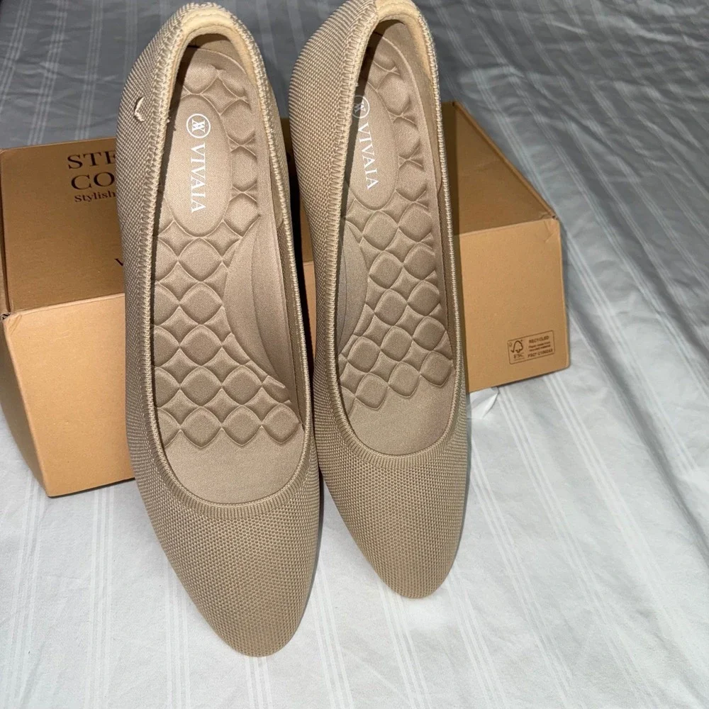 VIVAIA Wedge Almond Toe Comfortable Knit Shoes‎ Beige Size 11 EUR 43